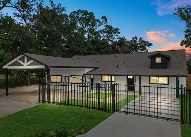 Property at 14125 Norway St Unit B, Houston, TX, 77047, 2 beds, 2 baths, [object Object]