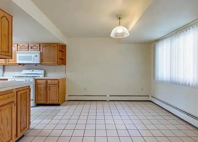Property at NAVSTA Newport Family Homes - 8 Constitution Ave, Middletown, RI, 02842, 3 beds, 2.5 baths, [object Object]