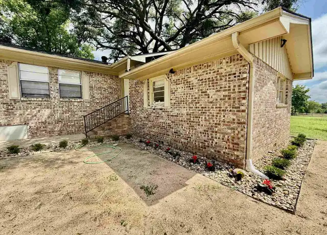 Property at 15106 County Road 431, Lindale, TX, 75771, 2 beds, 2 baths, [object Object]