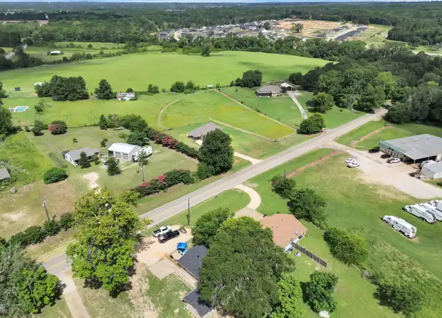 Property at 15106 County Road 431, Lindale, TX, 75771, 2 beds, 2 baths, [object Object]