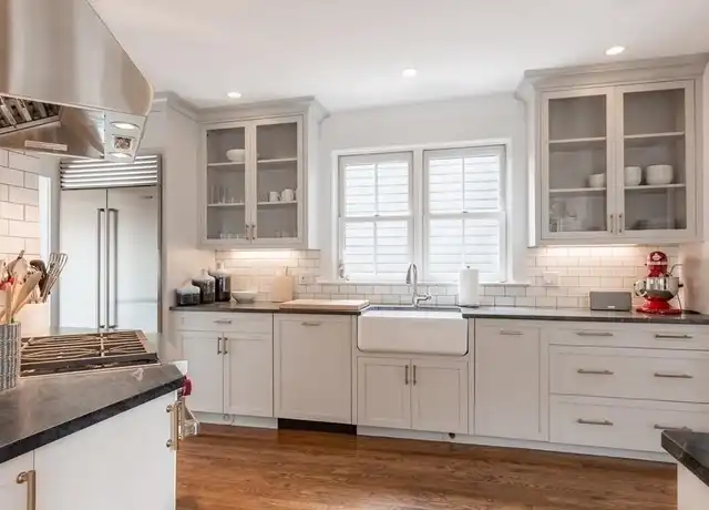 Property at 16 Pickett St, Marblehead, MA, 01945, 4 beds, 2.5 baths, [object Object]