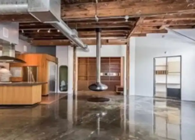 Property at 122 Mildred Ave #2, Venice, CA, 90291, 3 beds, 3 baths, [object Object]