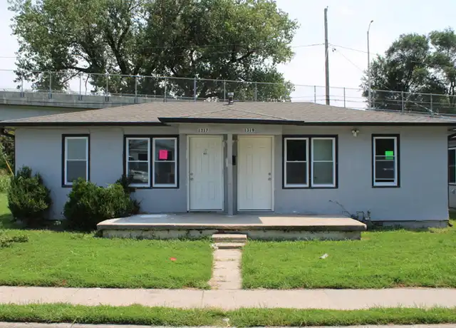 Property at 1319 S 29th St, Kansas City, KS, 66106, 2 beds, 1 bath, [object Object]