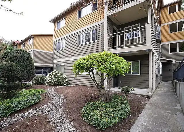 Property at Chen Apartments - 312 N 39th St, Seattle, WA, 98103, 2 beds, 1 bath, [object Object]