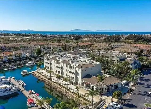 Property at 4346 Tradewinds Dr, Oxnard, CA, 93035, 3 beds, 2.5 baths, [object Object]