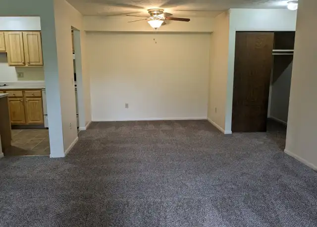 Property at 15 Woodstock Gdns Unit 15, Batavia, NY, 14020, 1 bed, 1 bath, [object Object]