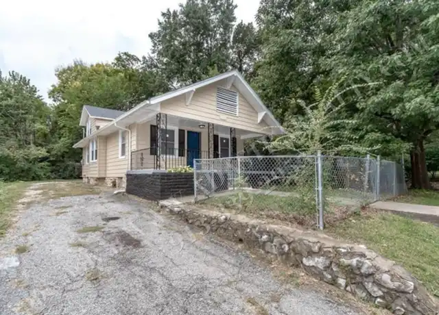 Property at 1421 E 79th St, Kansas City, MO, 64131, 3 beds, 1 bath, [object Object]