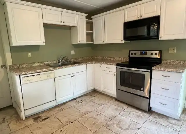 Property at 747 Main St, Amherst, MA, 01002, 4 beds, 1 bath, [object Object]