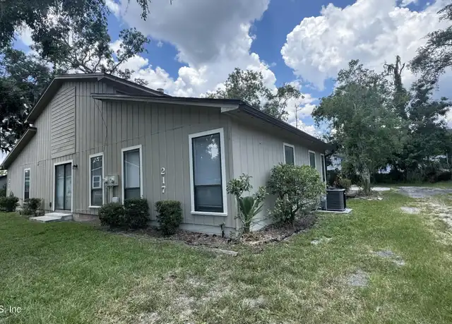 Property at 217 Loring Ct, Orange Park, FL, 32073, 2 beds, 1.5 baths, [object Object]