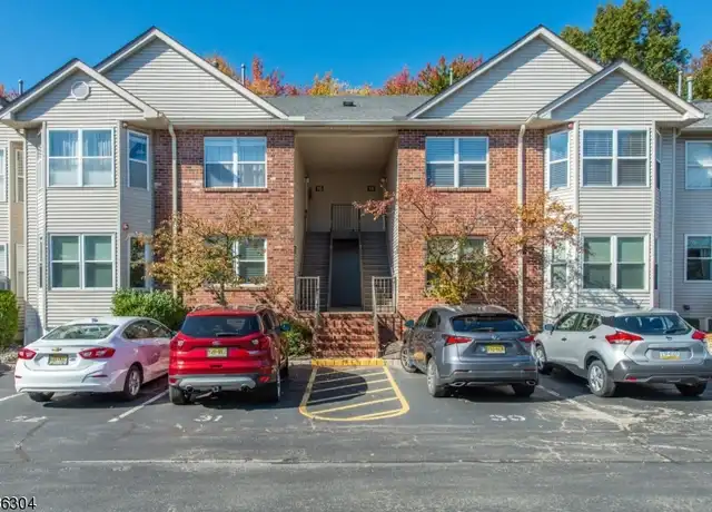 Property at 14 Jennifer Dr, East Hanover, NJ, 07936, 2 beds, 2 baths, [object Object]