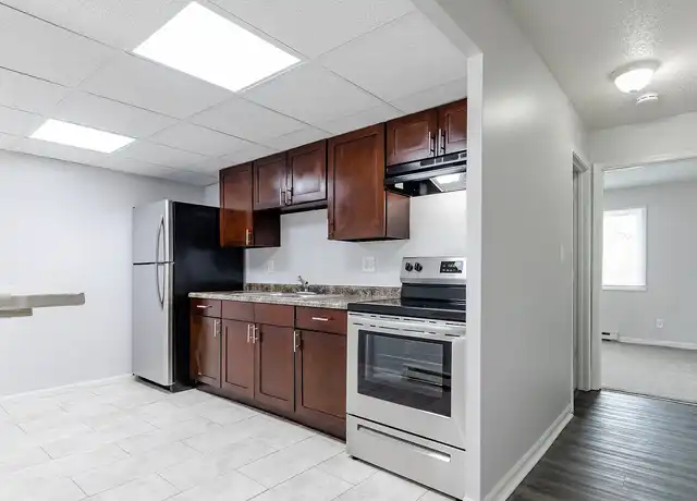 Property at Onyx On Victoria - 834 Victoria Dr, Montgomery, IL, 60538, 1 bed, 1 bath, [object Object]