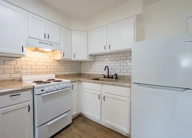Property at Folcroft Gardens Apartments - 1528 Elmwood Ave, Folcroft, PA, 19032, 0-2 beds, 1 bath, [object Object]