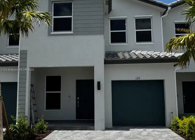Property at 136 SW 184th Way Unit 136, Pembroke Pines, FL, 33029, 3 beds, 2.5 baths, [object Object]