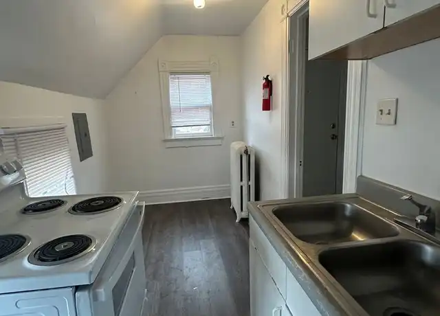 Property at 11 N Normal St, Ypsilanti, MI, 48197, 4 beds, 1 bath, [object Object]