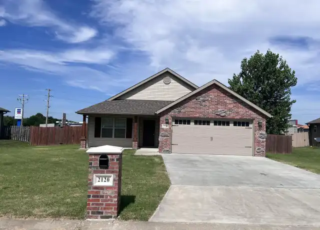 Property at 2120 Park Pl, Joplin, MO, 64804, 3 beds, 2 baths, [object Object]