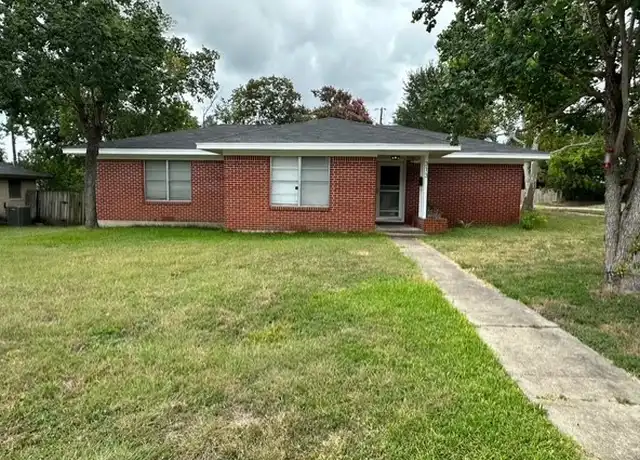 Property at 313 Laurel St, Bryan, TX, 77801, 3 beds, 2 baths, [object Object]