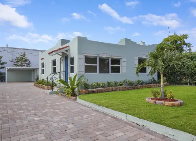 Property at 422 Oxford St, West Palm Beach, FL, 33405, 2 beds, 1 bath, [object Object]