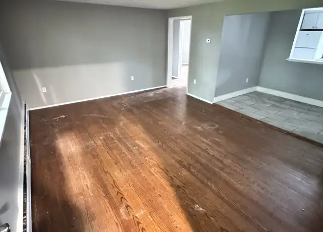 Property at 1275 Quinnipiac Ave Unit W-19, New Haven, CT, 06513, 2 beds, 1 bath, [object Object]