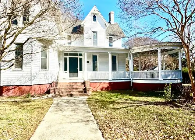 Property at 901 Locust St, Cambridge, MD, 21613, 4 beds, 2.5 baths, [object Object]