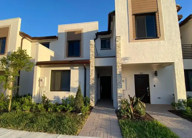 Property at 408 NE 208th Ter, Miami, FL, 33179, 3 beds, 3 baths, [object Object]