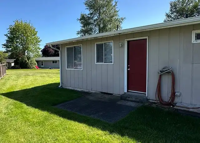 Property at 10610 58th Avenue Ct SW Unit 1, Lakewood, WA, 98499, 2 beds, 1 bath, [object Object]