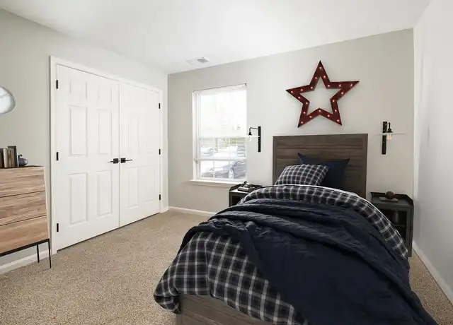 Property at Iron Ridge and Stonegate Apartments - 4301 Stone Gate Blvd, Elkton, MD, 21921, 1-2 bed, 1-2 bath, [object Object]