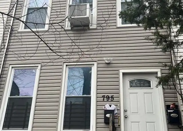 Property at 795 Logan St Unit 1st Floor, Brooklyn, NY, 11208, 2 beds, 1 bath, [object Object]