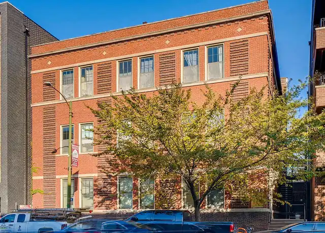 Property at 1513 N Western Ave Unit 201, Chicago, IL, 60622, 1 bed, 1 bath, [object Object]