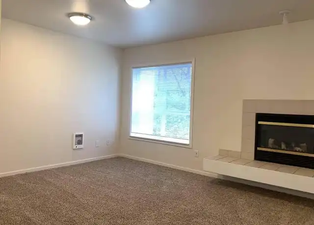 Property at 311 W Casino Rd Unit B-104, Everett, WA, 98204, 2 beds, 1 bath, [object Object]