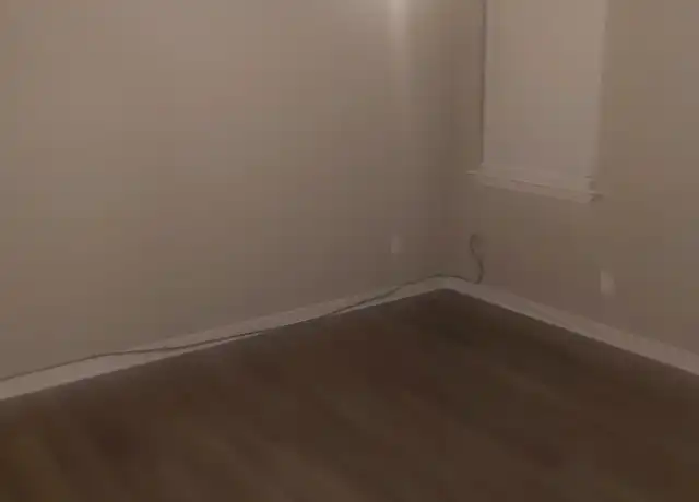 Property at 2834 Godwin Ln, Pensacola, FL, 32526, 1 bed, 1 bath, [object Object]