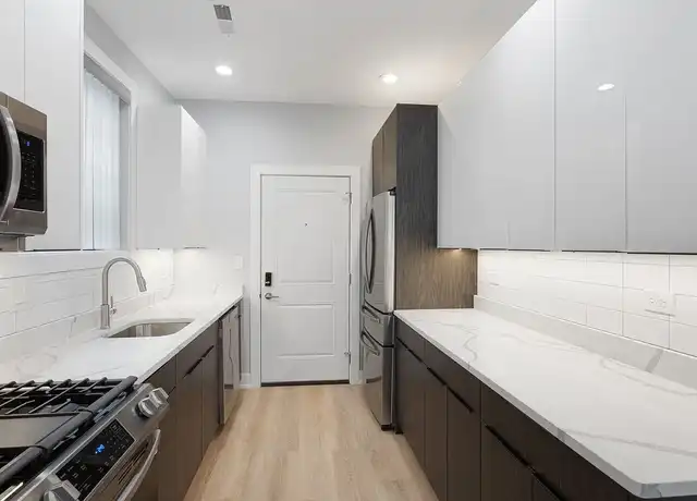 Property at 7642-48 N Eastlake Terrace 7661-63 N Rogers - 7642 N Eastlake Ter, Chicago, IL, 60626, 3 beds, 2 baths, [object Object]