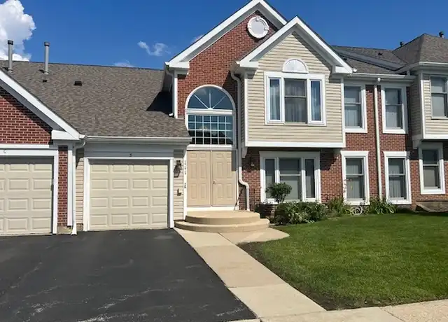 Property at 111 Red Fox Ln Unit C, Elk Grove Village, IL, 60007, 3 beds, 2 baths, [object Object]