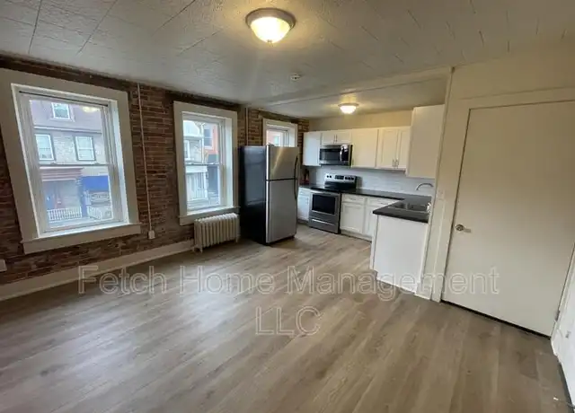Property at 930 Cumberland St Unit 2, Lebanon, PA, 17042, 1 bed, 1 bath, [object Object]