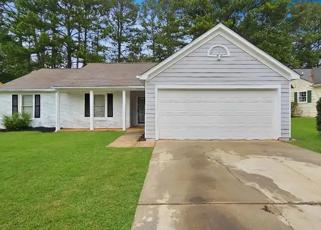 Property at 7819 Taylor Cir, Riverdale, GA, 30274, 3 beds, 2 baths, [object Object]
