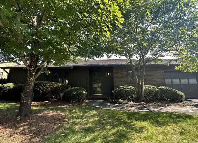 Property at 114 Briar Ridge Cir, Winston Salem, NC, 27104, 2 beds, 2 baths, [object Object]