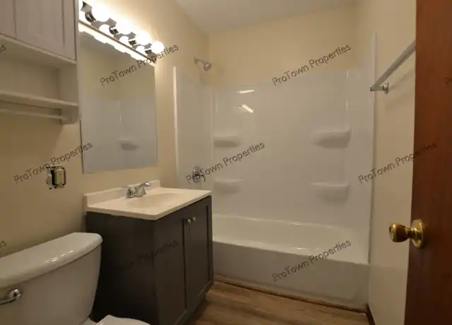 Property at 8 Girard Blvd, Joliet, IL, 60433, 2 beds, 1 bath, [object Object]