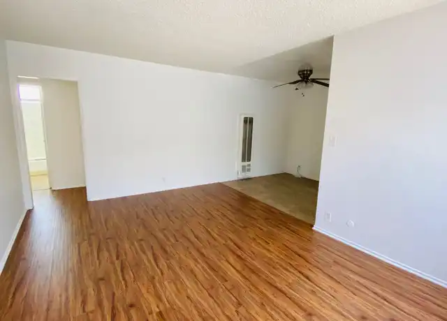 Property at 5519 Homeside Ave Unit 07, Los Angeles, CA, 90016, 1 bed, 1 bath, [object Object]