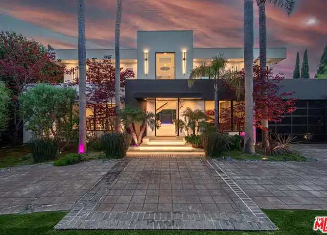 Property at 511 N Rexford Dr, Beverly Hills, CA, 90210, 6 beds, 6.5 baths, [object Object]
