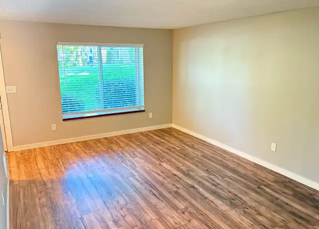 Property at CCH5114--Apple Knoll Townhomes - 5114 NE 34th St, Vancouver, WA, 98661, 2 beds, 2 baths, [object Object]