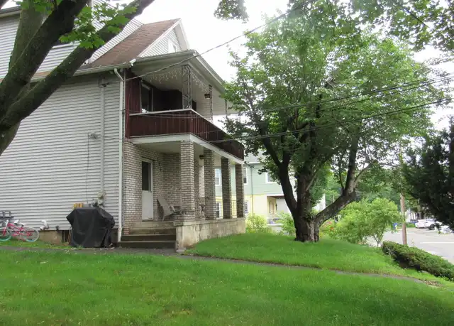 Property at 195 E Pearl St Unit 1, Torrington, CT, 06790, 2 beds, 1 bath, [object Object]