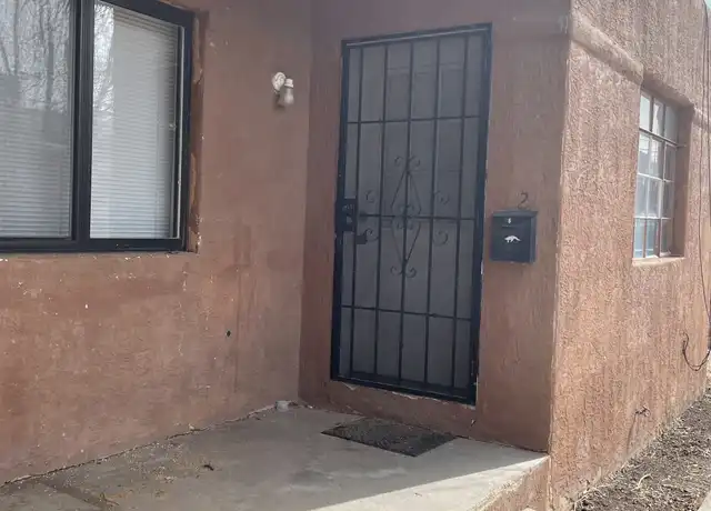 Property at 1112 Lead Ave SW Unit 2, Albuquerque, NM, 87102, 2 beds, 1 bath, [object Object]