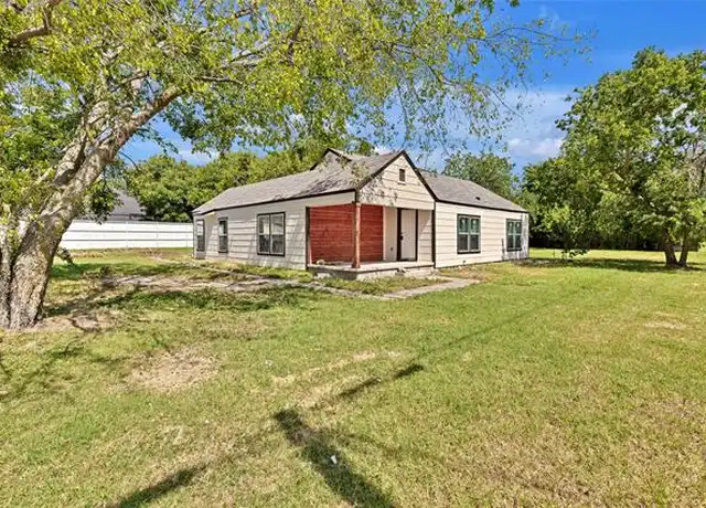 Property at 501 N Miller St, Decatur, TX, 76234, 3 beds, 2 baths, [object Object]