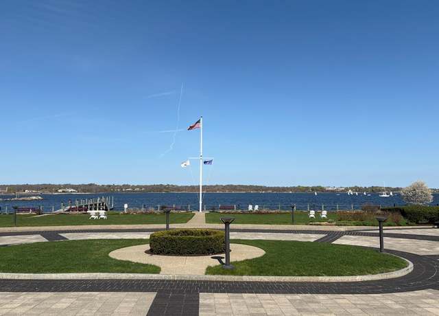 Photo of 1180 Narragansett Blvd Unit B3, Cranston, RI 02905