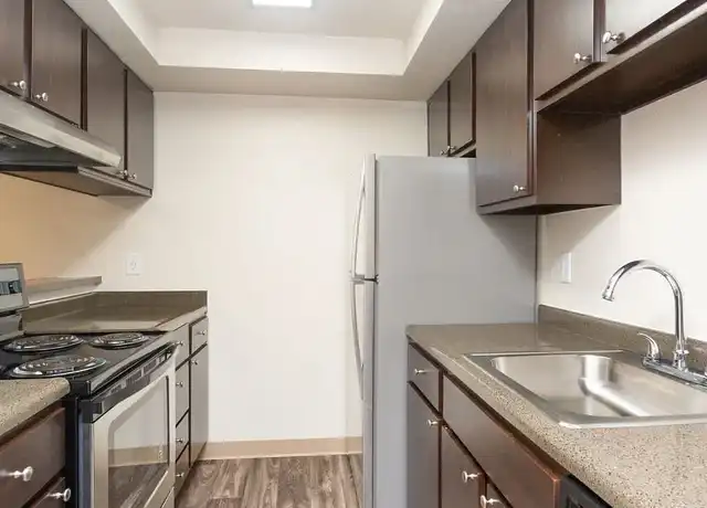 Property at HIDDEN CREEK VILLAGE APTS - 13751 32nd Ave NE, Seattle, WA, 98125, 1-2 bed, 1 bath, [object Object]