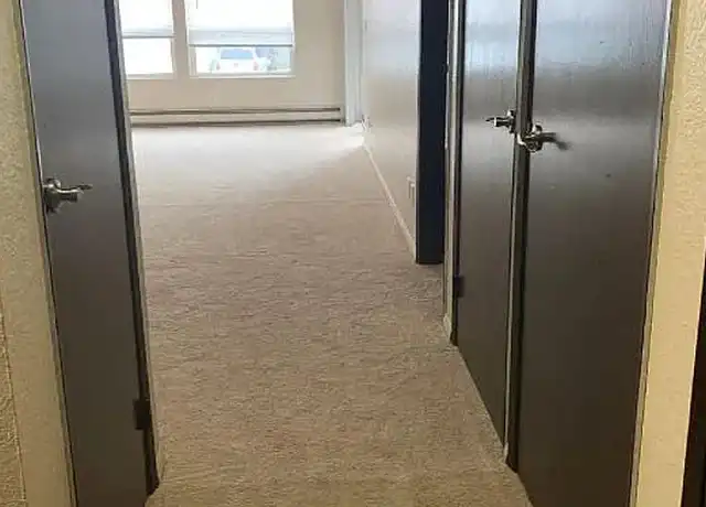 Property at HIDDEN CREEK VILLAGE APTS - 13751 32nd Ave NE, Seattle, WA, 98125, 1 bed, 1 bath, [object Object]