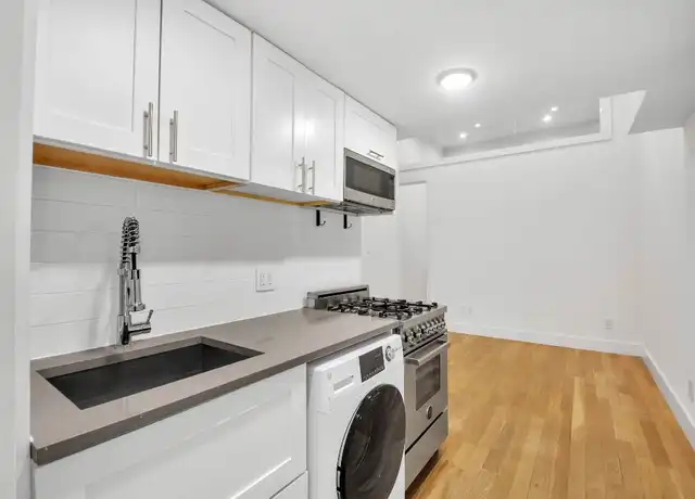 Property at 220 E 22nd St Unit 01D, New York, NY, 10010, 1 bed, 1 bath, [object Object]