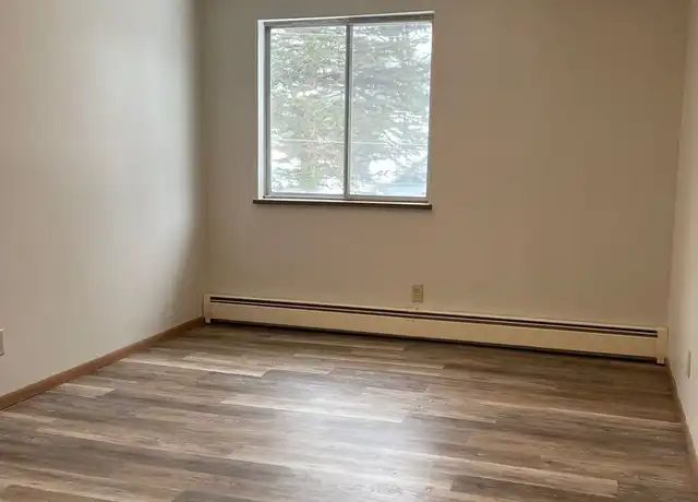 Property at 1601 E 10th St Unit 201, Merrill, WI, 54452, 2 beds, 1 bath, [object Object]