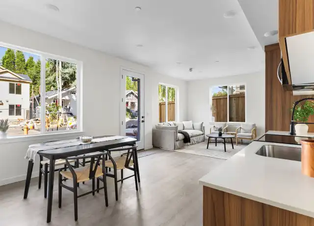 Property at 1306 NE 46th Ave Unit 1306, Portland, OR, 97213, 2 beds, 2 baths, [object Object]