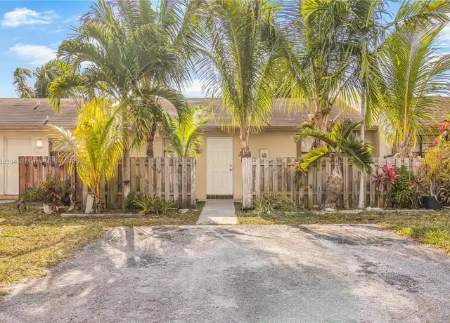 Property at 1630 Sandpiper Blvd, Homestead, FL, 33035, 2 beds, 2 baths, [object Object]