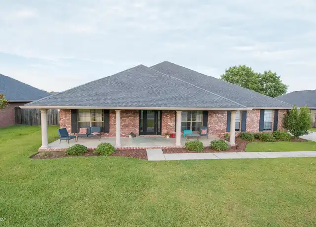 Property at 17161 Excalibur Cir, Gulfport, MS, 39503, 4 beds, 3 baths, [object Object]
